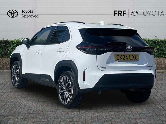 Toyota Yaris Cross 1.5 Vvt-h Excel E-cvt Euro 6 Ss White #4