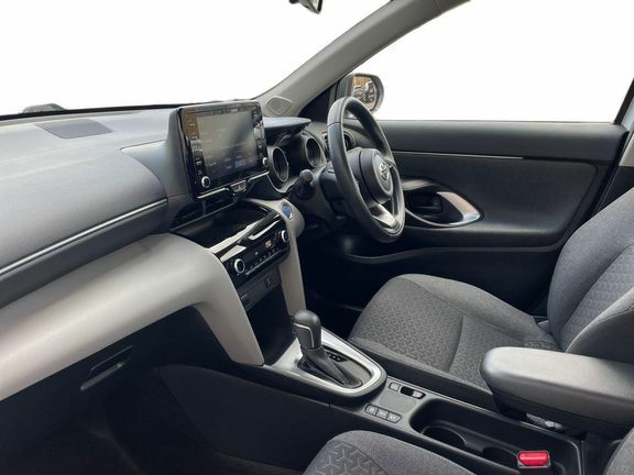Toyota Yaris Cross Yaris Cross Icon Fwd White #5