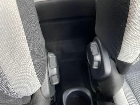 Toyota Aygo X X-trend White #44