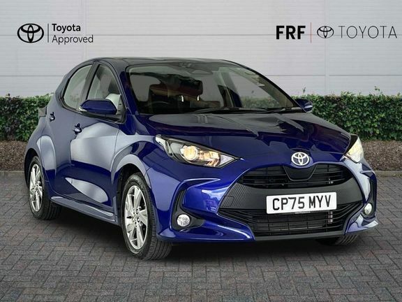 Toyota Yaris Icon Blue