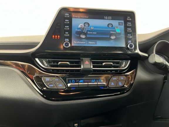 Toyota C-Hr 2.0 Phev Design Cvt Grey #10