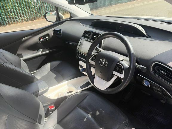 Toyota Prius 1.8 Vvt-h Active Cvt Euro 6 Ss Silver #14
