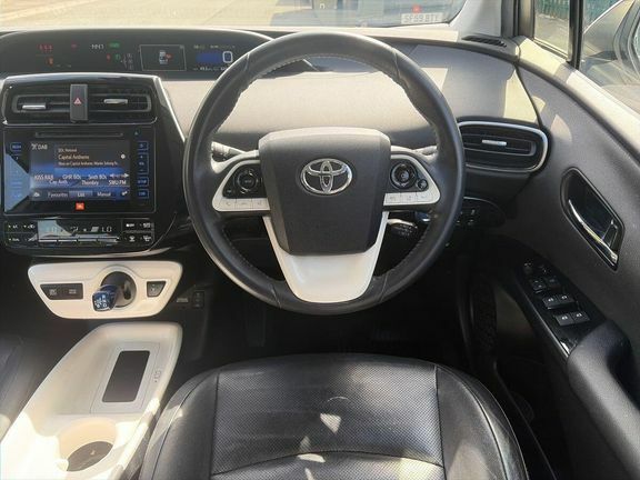 Toyota Prius 1.8 Vvt-h Active Cvt Euro 6 Ss Silver #9