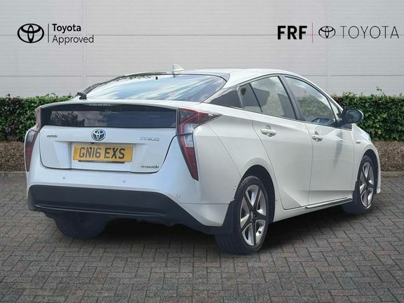 Toyota Prius 1.8 Vvt-h Excel Cvt Euro 6 Ss 15In Alloy White #2