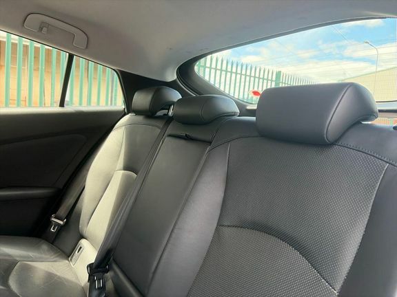 Toyota Prius 1.8 Vvt-h Active Cvt Euro 6 Ss Silver #17