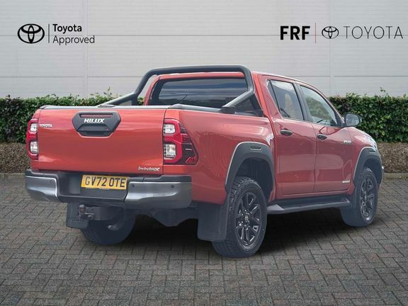 Toyota HILUX Invincible X Dc 2.8D Orange #2