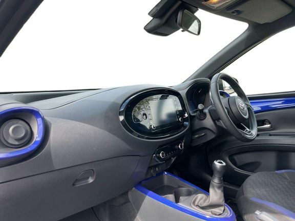 Toyota Aygo X Edge Manual Blue #5