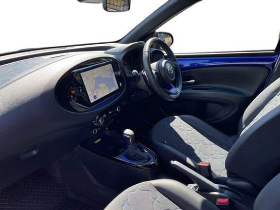 Toyota Aygo X Exclusive Auto Blue #5