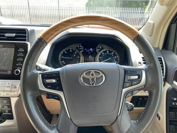Toyota Land Cruiser 2.8 D-4d 204 Active 5 Seats Black #12