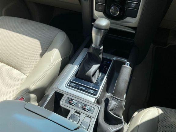 Toyota Land Cruiser 2.8 D-4d 204 Active 5 Seats Black #21