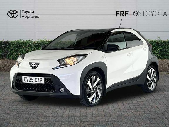 Toyota Aygo X Edge Auto White #3