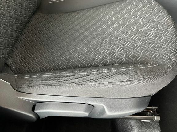 Toyota Aygo X Gr Sport #19