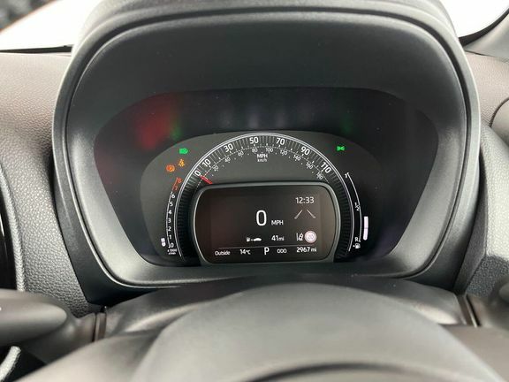 Toyota Aygo X Gr Sport #13