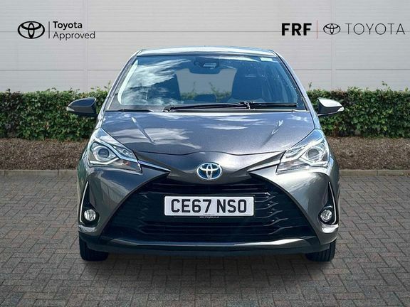 Toyota Yaris Hatchback 1.3 Dual Vvt-i Icon 2017 Red #24