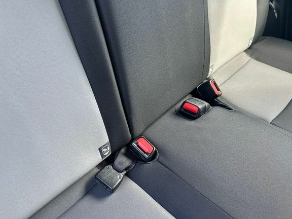 Toyota Yaris Hatchback 1.3 Dual Vvt-i Icon 2017 Red #16