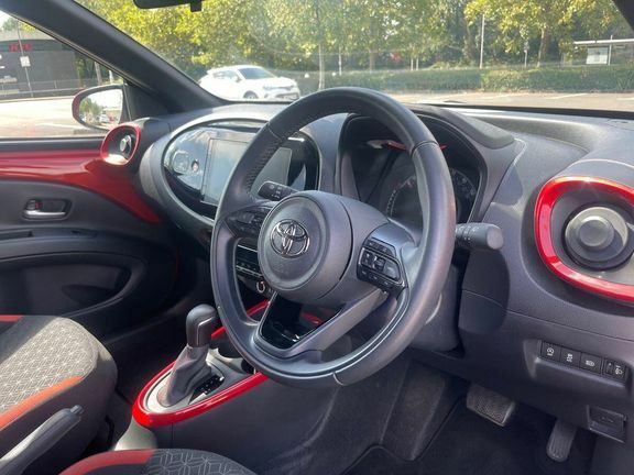 Toyota Aygo X 1.0 Vvt-i Edge Green #14