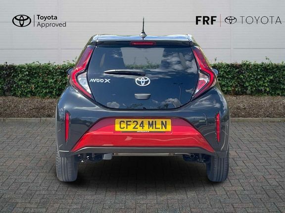Toyota Aygo X 1.0 Vvt-i Edge Green #28