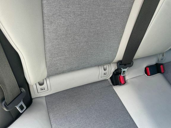 Toyota Yaris 1.5 Vvt-h Design E-cvt Red #14