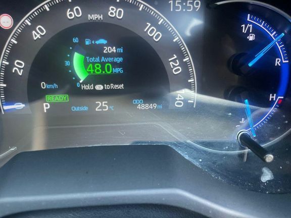 Toyota Rav 4 2.5 215Bhp Design Hybrid Red #46