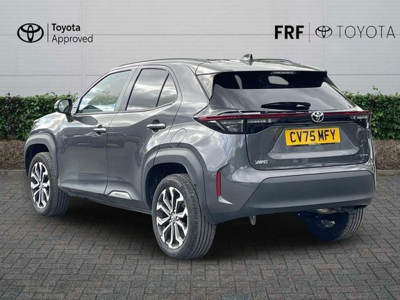 Toyota Yaris Cross Design Fwd Grey #4