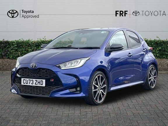 Toyota Yaris Gr Sport Blue #3