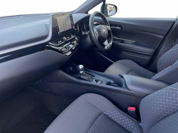 Toyota C-Hr Icon 1.8 Tech Pack Grey #5