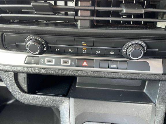 Toyota PROACE 2.2 Bluehdi 35 Icon Long Panel Van Lwb High R #41