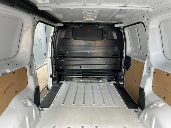 Toyota PROACE 2.2 Bluehdi 35 Icon Long Panel Van Lwb High R #38