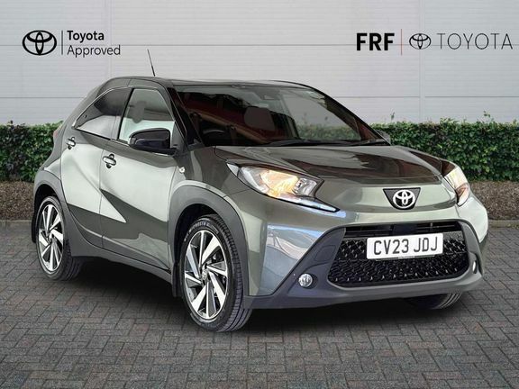 Toyota Aygo X Edge Manual Green