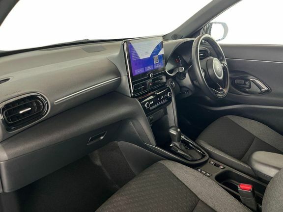 Toyota Yaris Cross Design Fwd Grey #5
