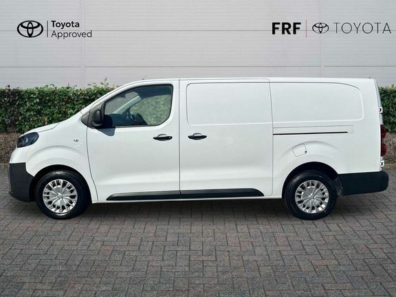 Toyota PROACE 100Kw Icon 75Kwh Van White #26