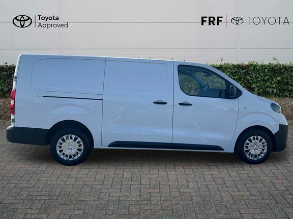 Toyota PROACE 100Kw Icon 75Kwh Van White #25
