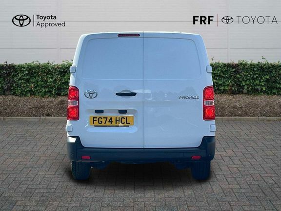 Toyota PROACE 100Kw Icon 75Kwh Van White #28