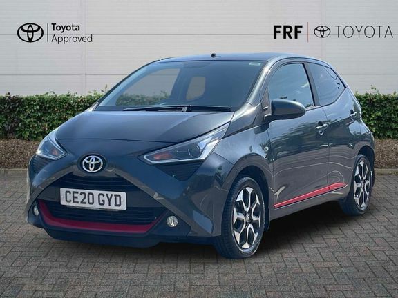 Toyota Aygo X X-trend M Grey #3