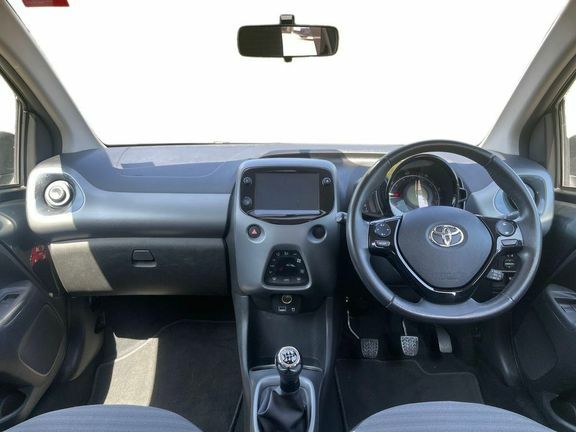 Toyota Aygo X X-trend M Grey #6