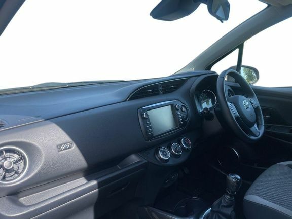 Toyota Yaris Y20 1.5 M Brown #5