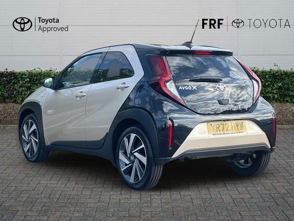 Toyota Aygo X Edge Manual Beige #4