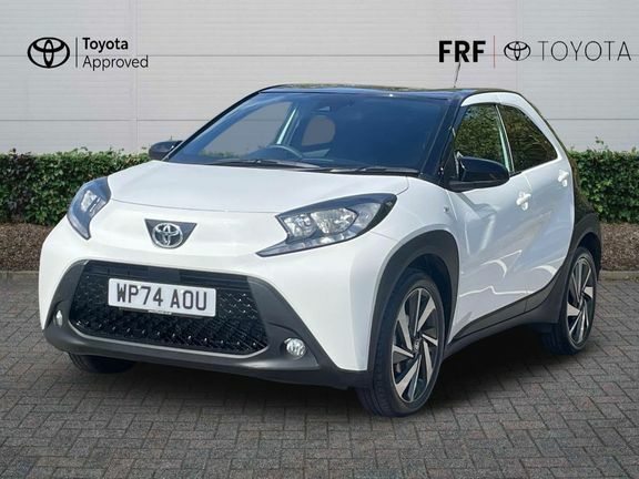 Toyota Aygo X Edge White #3