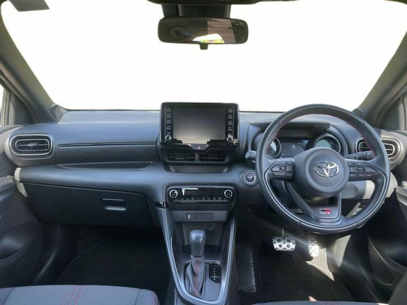 Toyota Yaris Gr Sport Bi-tone Grey #6