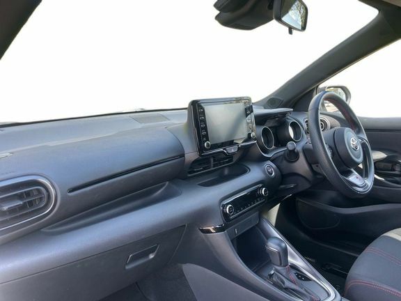 Toyota Yaris Gr Sport Bi-tone Grey #5