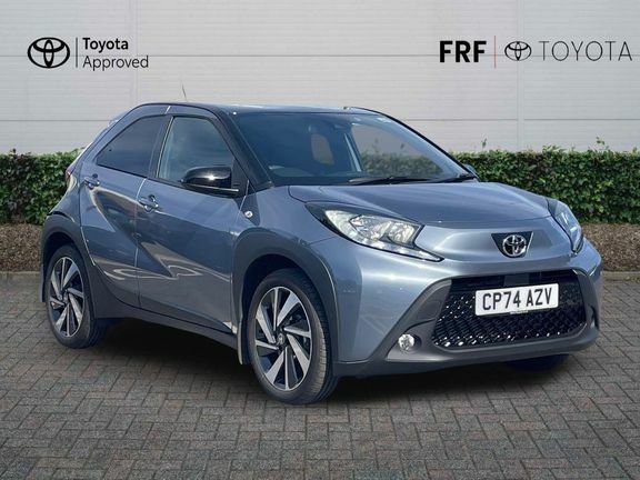 Toyota Aygo X Edge Parking Pack