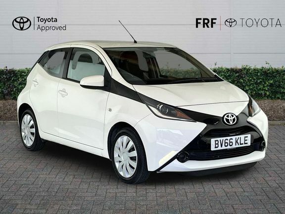 Toyota Aygo 1.0 Vvt-i X-play Euro 5 Euro 5 White