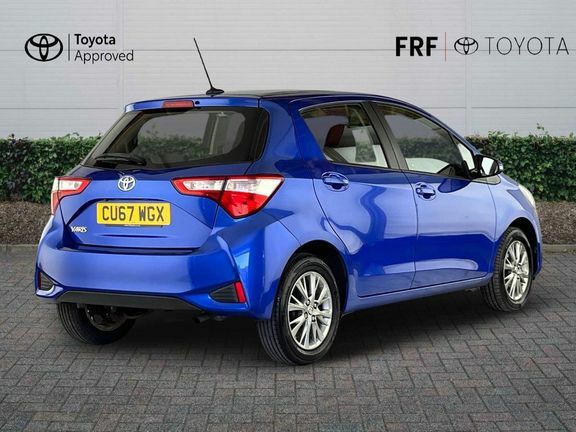 Toyota Yaris 1.5 Icon Blue #2