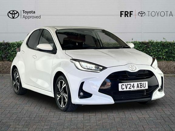 Toyota Yaris Design White