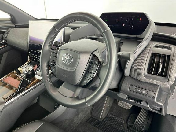 Toyota bZ4X 150Kw Motion 71.4Kwh 11Kw Black #14