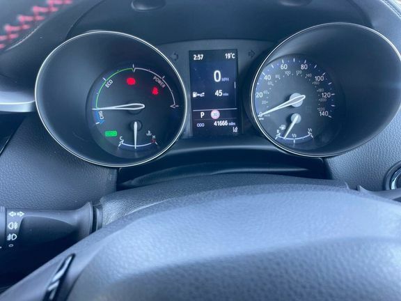 Toyota C-Hr 1.8 Hybrid Design Cvt Red #13