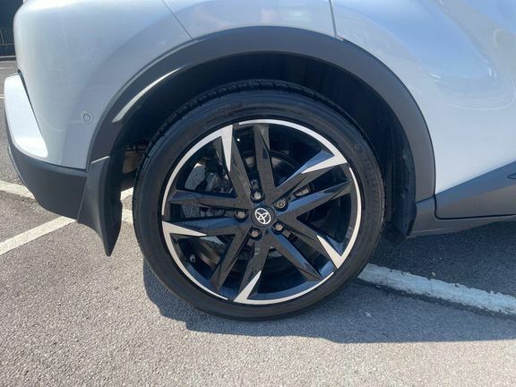 Toyota C-Hr 1.8 Hybrid Design Cvt Red #27