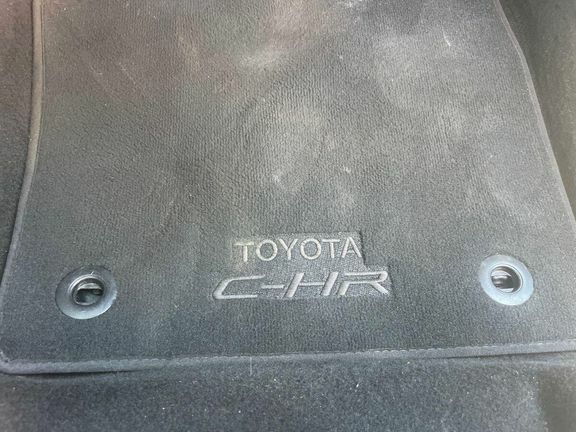 Toyota C-Hr 1.8 Hybrid Design Cvt Red #47