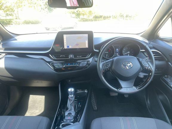 Toyota C-Hr 1.8 Hybrid Design Cvt Red #7