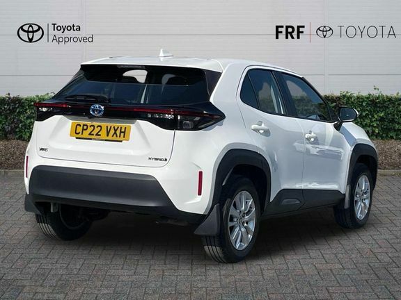 Toyota Yaris Cross Yaris Cross Icon Fwd White #2